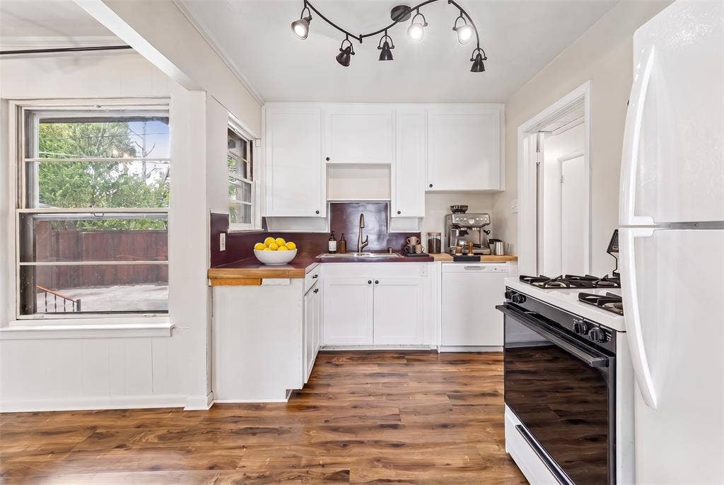 10313 Pinecrest Drive, Dallas, TX 75228
