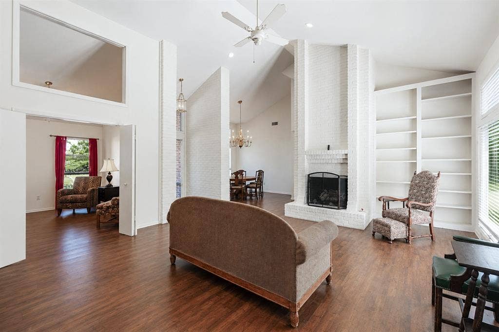 811 Ashford Court, Tyler, TX 75703 811 Ashford Court, Tyler, TX 75703