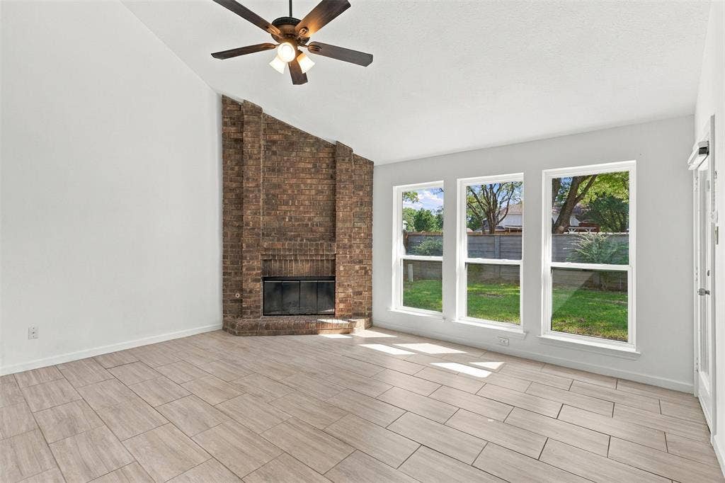 4368 Carolina Street, Grand Prairie, TX 75052 4368 Carolina Street, Grand Prairie, TX 75052