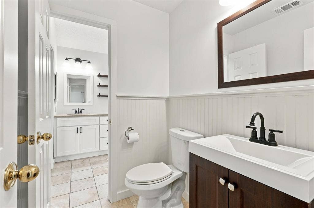 4368 Carolina Street, Grand Prairie, TX 75052 4368 Carolina Street, Grand Prairie, TX 75052