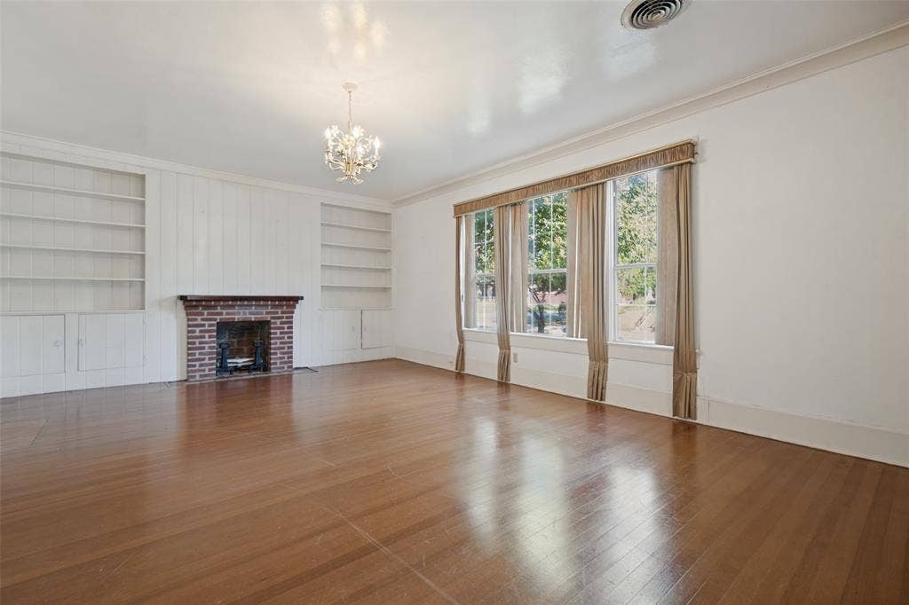 5906 Palo Pinto Avenue, Dallas, TX 75206 5906 Palo Pinto Avenue, Dallas, TX 75206