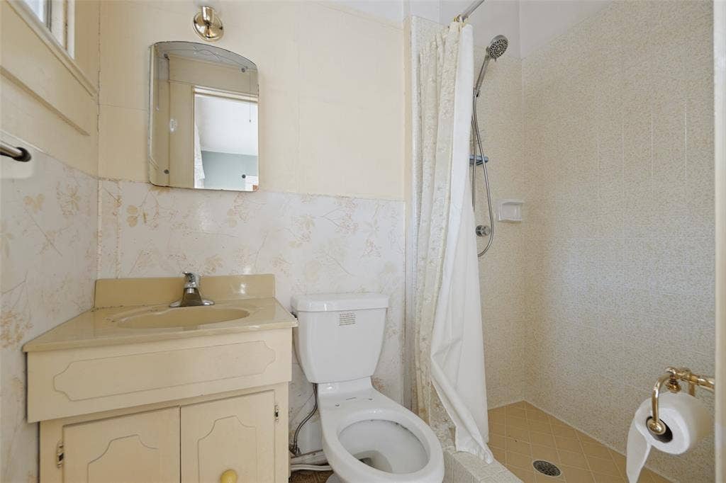 5906 Palo Pinto Avenue, Dallas, TX 75206 5906 Palo Pinto Avenue, Dallas, TX 75206