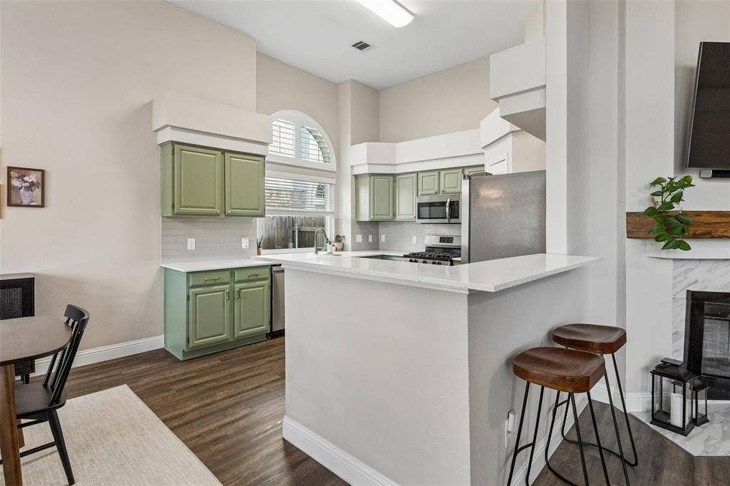 5709 Highgate Lane, Rowlett, TX 75088