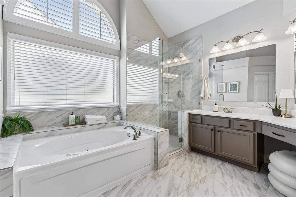 5709 Highgate Lane, Rowlett, TX 75088