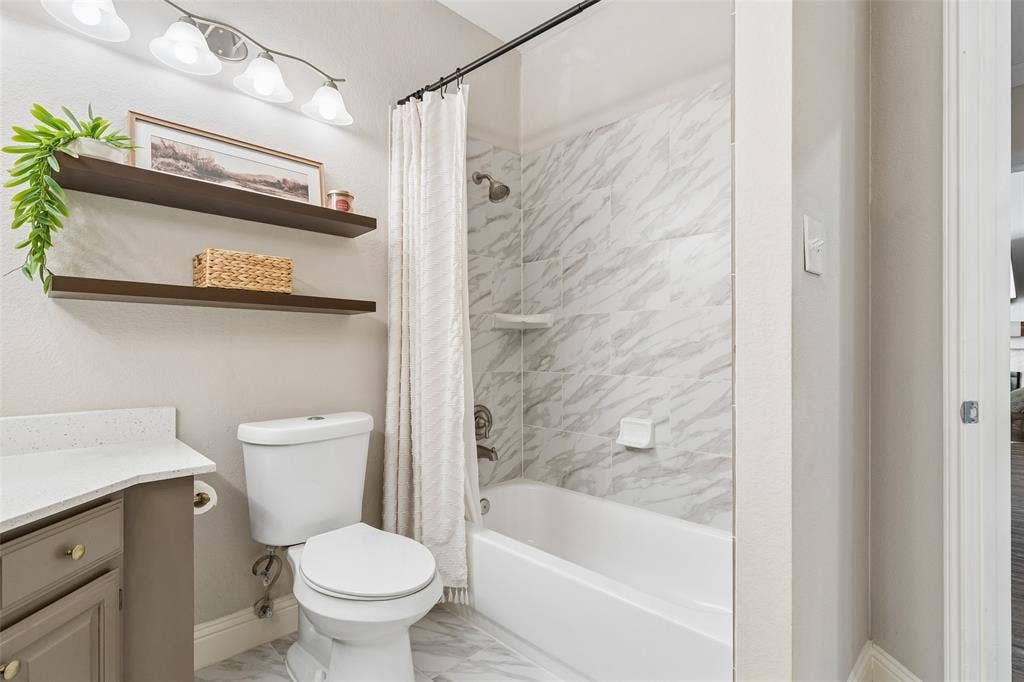 5709 Highgate Lane, Rowlett, TX 75088