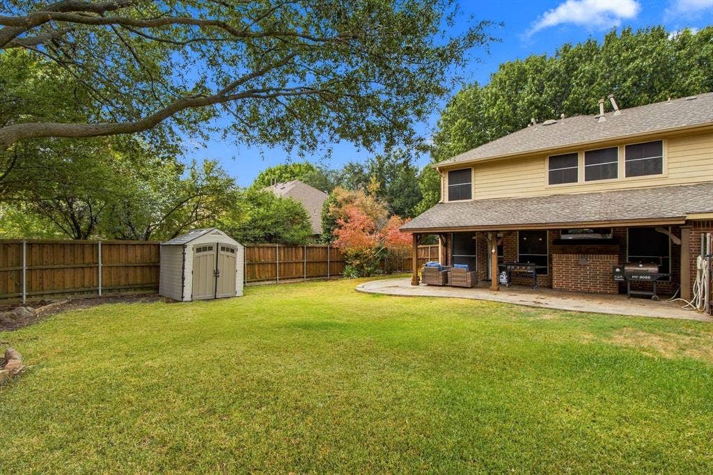 816 Rolling Meadows Court, Allen, TX 75013