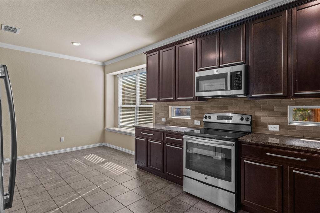 820 Osage Drive, McKinney, TX 75071 820 Osage Drive, McKinney, TX 75071