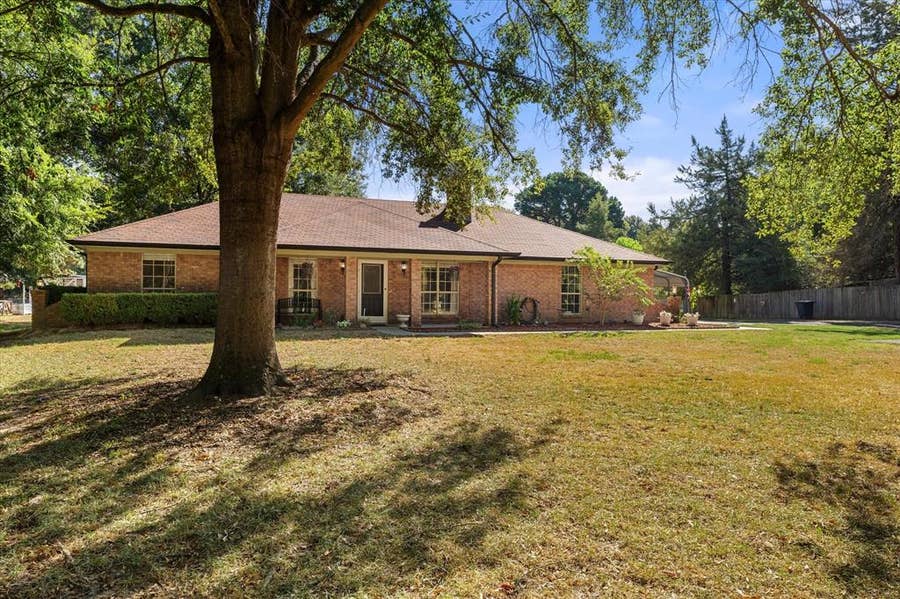 Property photo for 6170 N US Highway 271, Mount Pleasant, TX