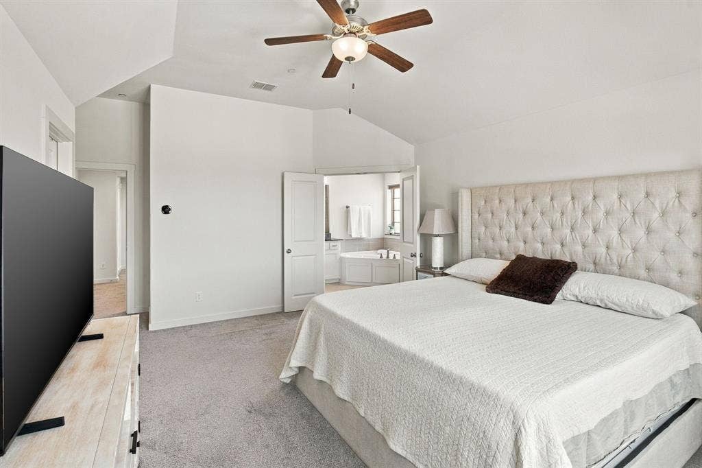 2700 Starburst Drive, Little Elm, TX 75068