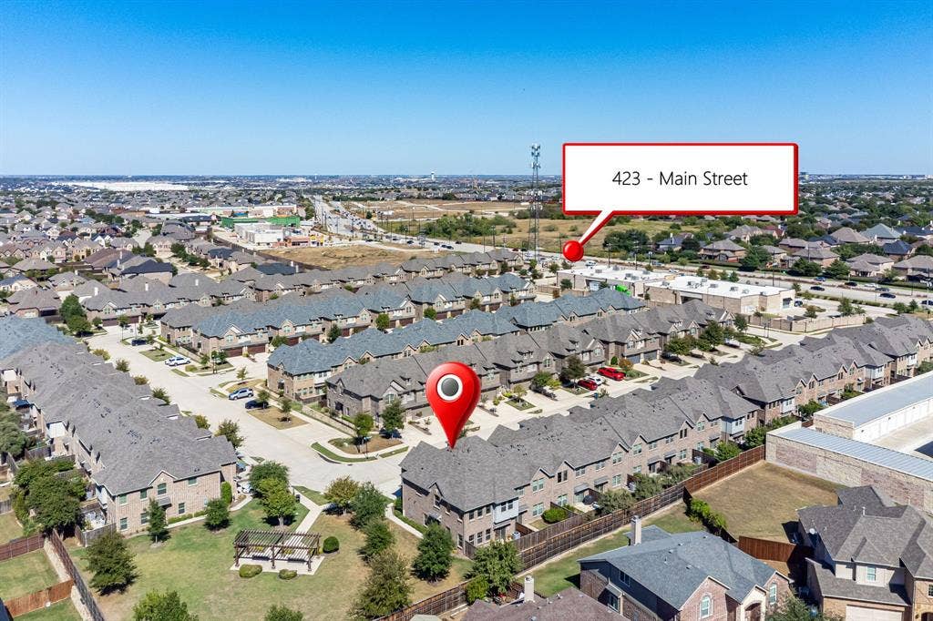 2700 Starburst Drive, Little Elm, TX 75068