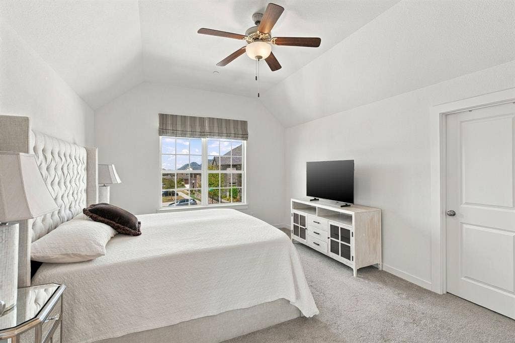2700 Starburst Drive, Little Elm, TX 75068