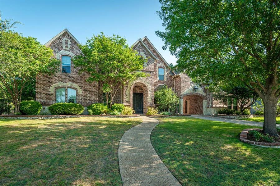 Property photo for 1412 Parkview Lane, Murphy, TX