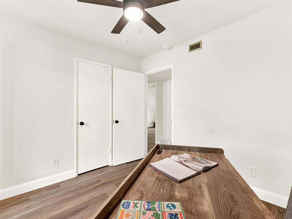 914 Prestwick Lane, Richardson, TX 75080 914 Prestwick Lane, Richardson, TX 75080