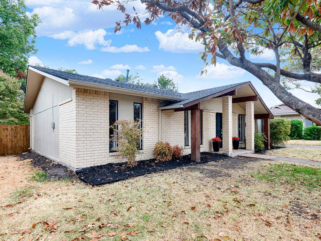 914 Prestwick Lane, Richardson, TX 75080 914 Prestwick Lane, Richardson, TX 75080