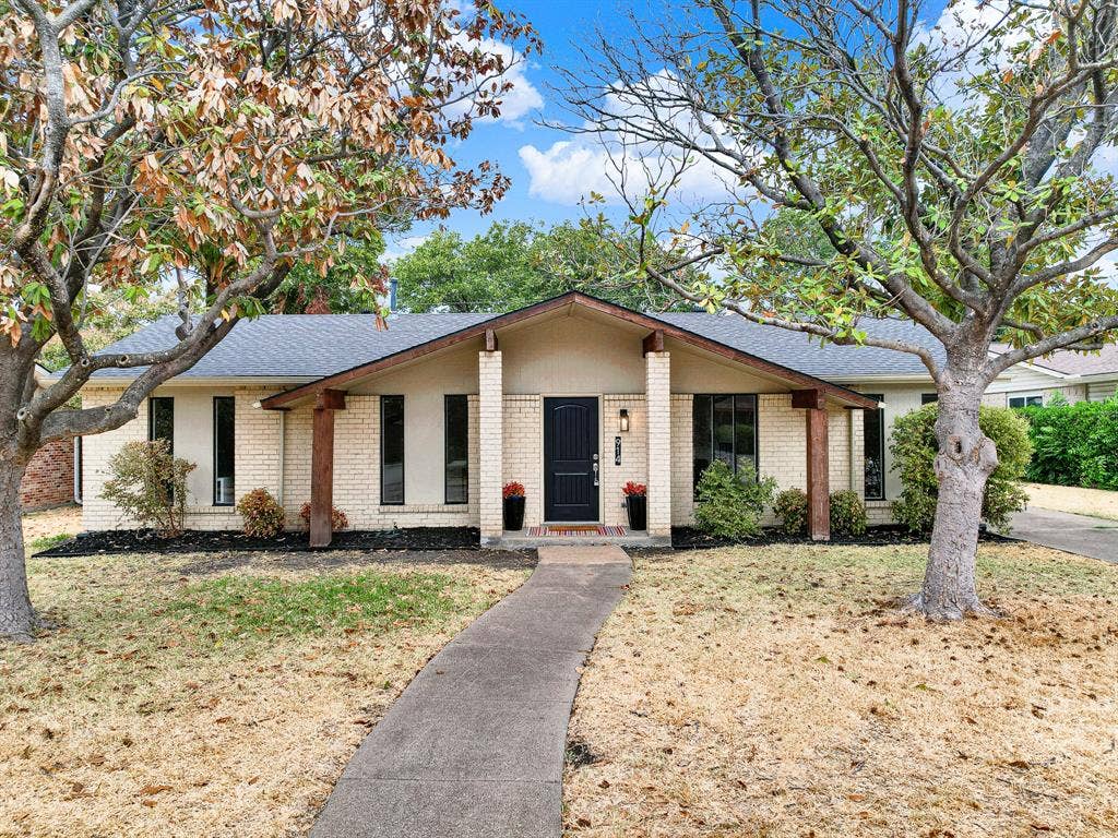 914 Prestwick Lane, Richardson, TX 75080 914 Prestwick Lane, Richardson, TX 75080