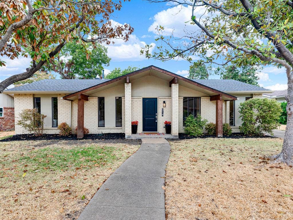 914 Prestwick Lane, Richardson, TX 75080 914 Prestwick Lane, Richardson, TX 75080
