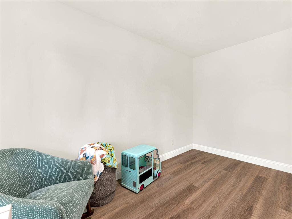 914 Prestwick Lane, Richardson, TX 75080 914 Prestwick Lane, Richardson, TX 75080