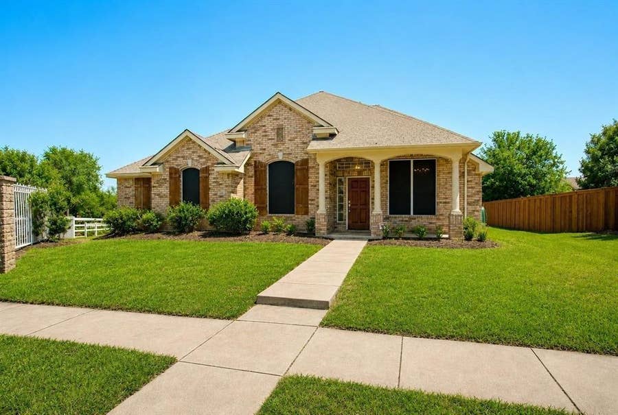 Property photo for 4402 Horizon Drive, Garland, TX