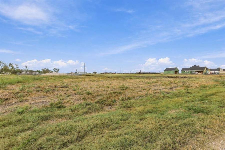 Property photo for 1887 County Road 2162, Caddo Mills, TX