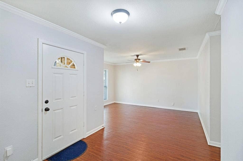 6433 Leana Avenue, Dallas, TX 75241 6433 Leana Avenue, Dallas, TX 75241