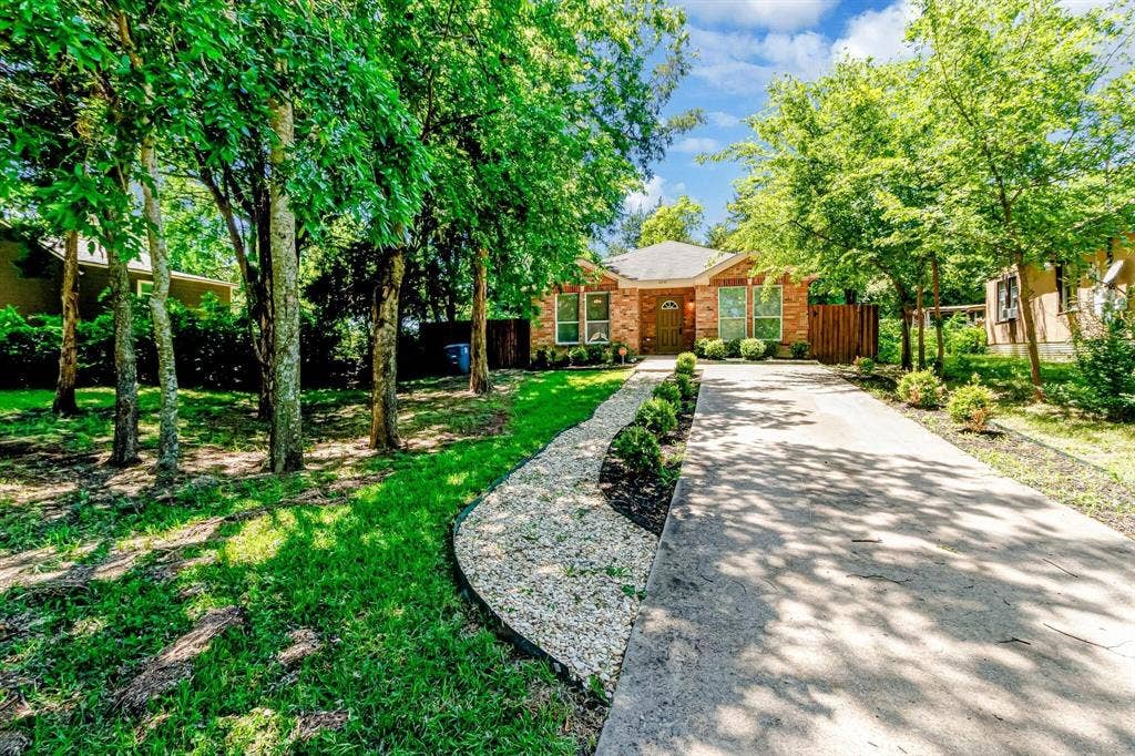 6433 Leana Avenue, Dallas, TX 75241 Front Landscape Rendering