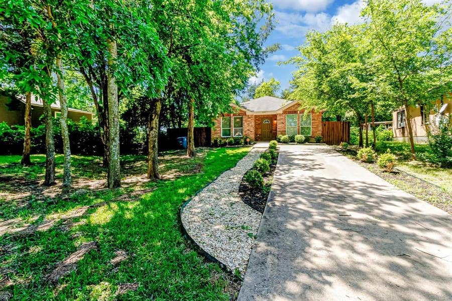 Property photo for 6433 Leana Avenue, Dallas, TX