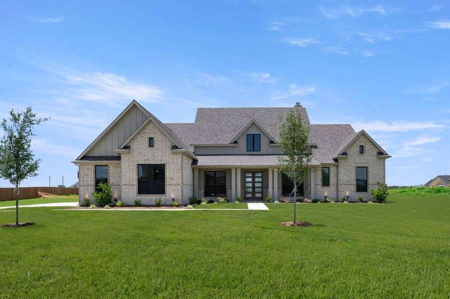 Property photo for 6451 Cedar Elm Road, Midlothian, TX