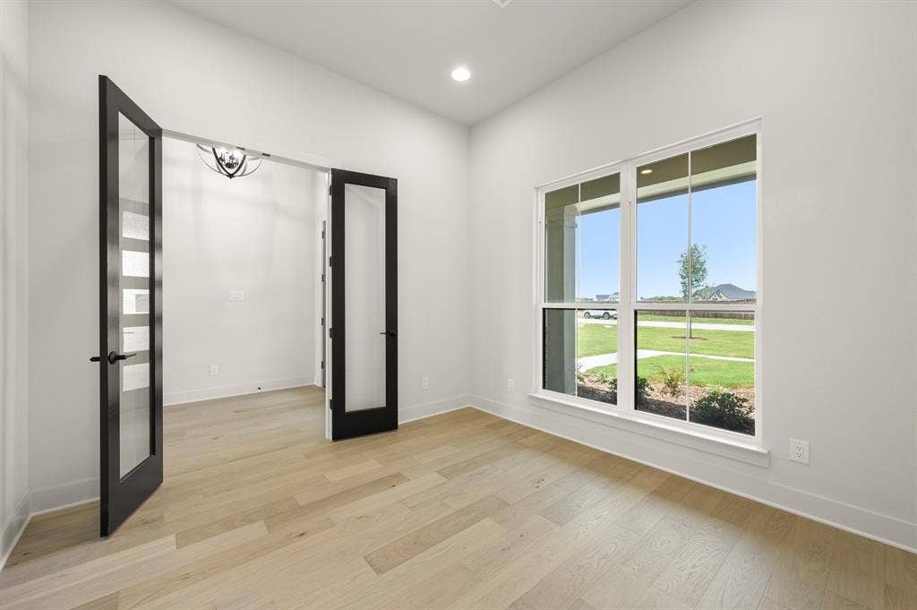 6451 Cedar Elm Road, Midlothian, TX 76065