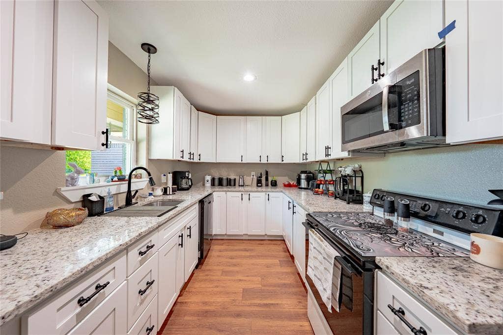 603 Mosley Drive, Athens, TX 75751