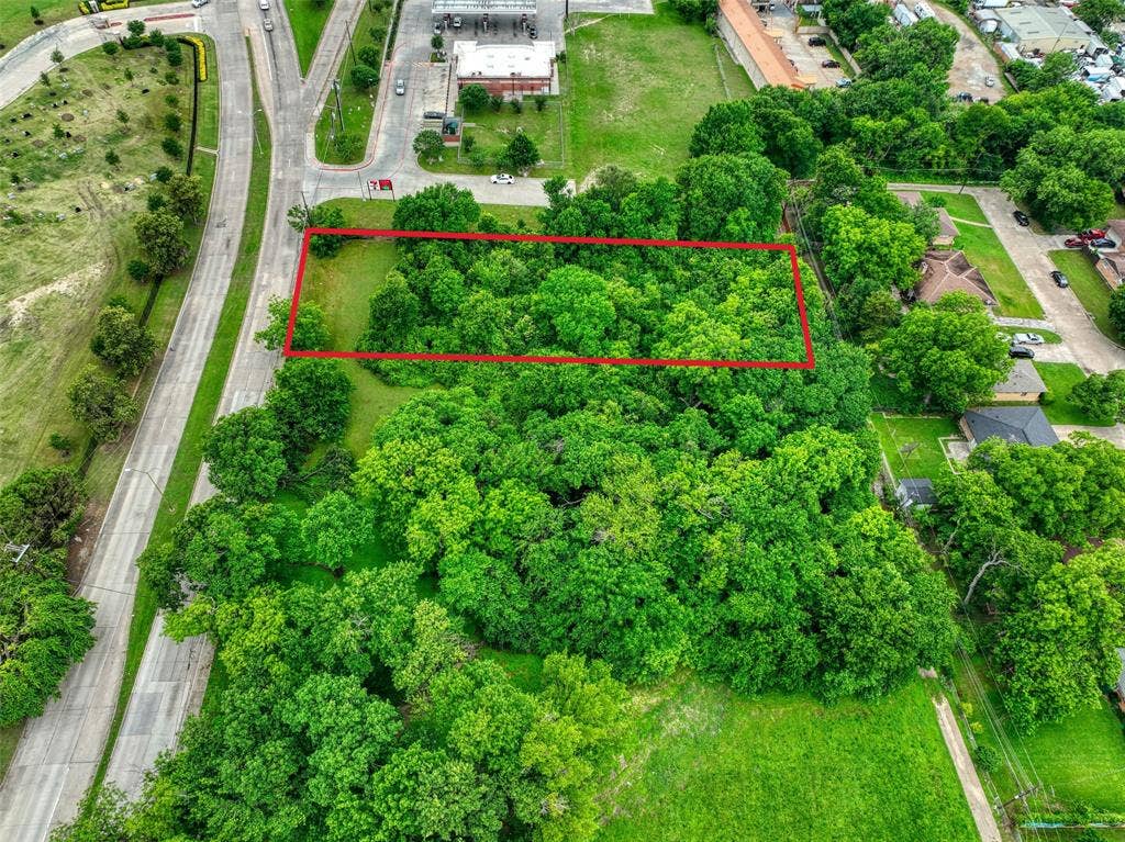225 E Laureland Road, Dallas, TX 75241 225 E Laureland Road, Dallas, TX 75241