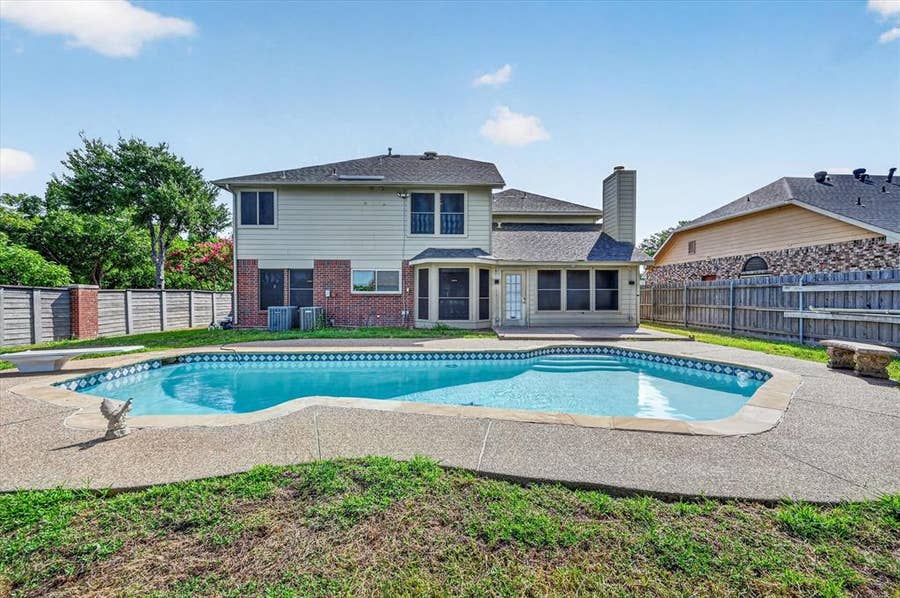 Property photo for 4301 Hudson Avenue, Grand Prairie, TX