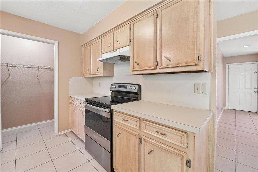 1408/1410 White Way, McKinney, TX 75069 1408/1410 White Way, McKinney, TX 75069