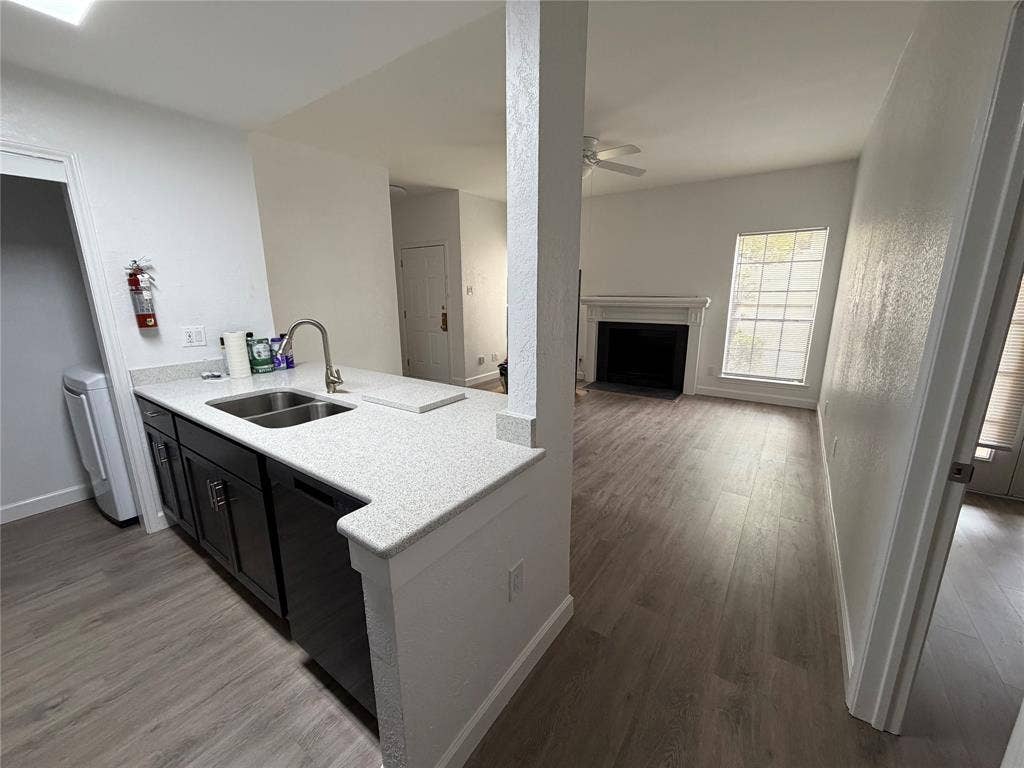 6760 Eastridge Drive, #106, Dallas, TX 75231 6760 Eastridge Drive, #106, Dallas, TX 75231