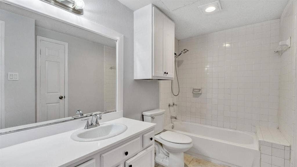 9601 Forest Lane, #1113, Dallas, TX 75243 9601 Forest Lane, #1113, Dallas, TX 75243