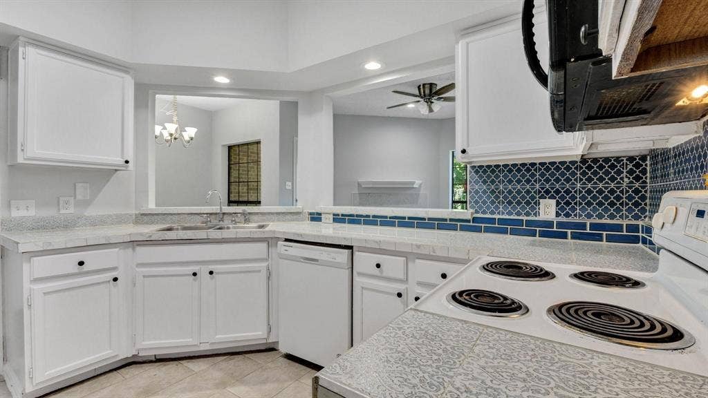 9601 Forest Lane, #1113, Dallas, TX 75243 9601 Forest Lane, #1113, Dallas, TX 75243