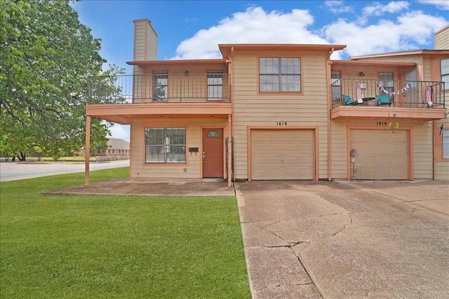 Property photo for 1416/1418 White Way, McKinney, TX