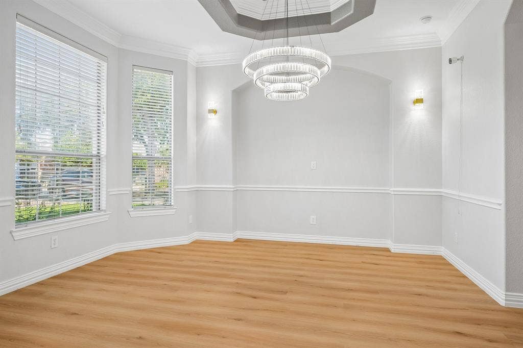 3848 W Pioneer Drive, Irving, TX 75061