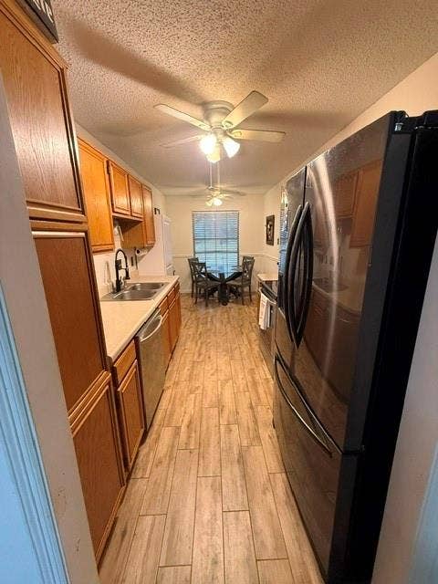 917 Park Place Boulevard, Midlothian, TX 76065