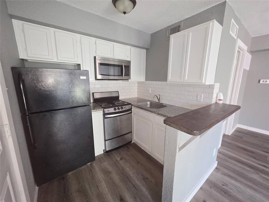 Property photo for 9801 Walnut Street, #307, Dallas, TX