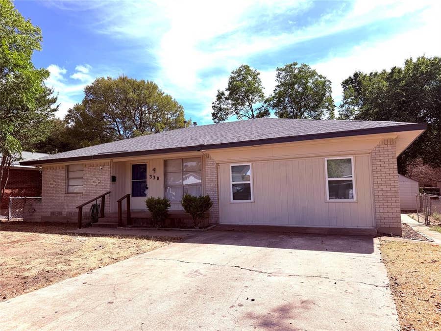 Property photo for 330 W Orange Street, Duncanville, TX