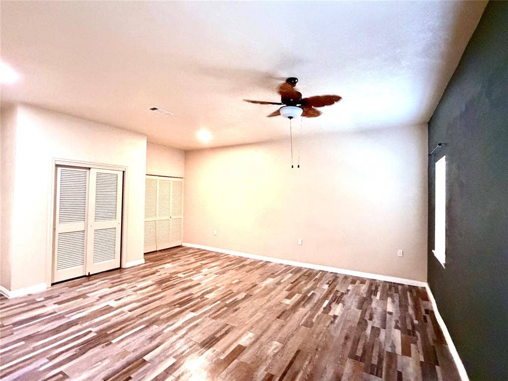 330 W Orange Street, Duncanville, TX 75116 330 W Orange Street, Duncanville, TX 75116