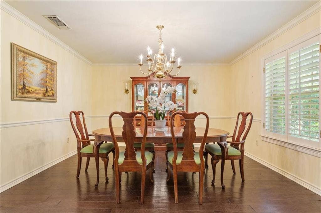 435 ELMWOOD Road, Woodway, TX 76712 435 ELMWOOD Road, Woodway, TX 76712