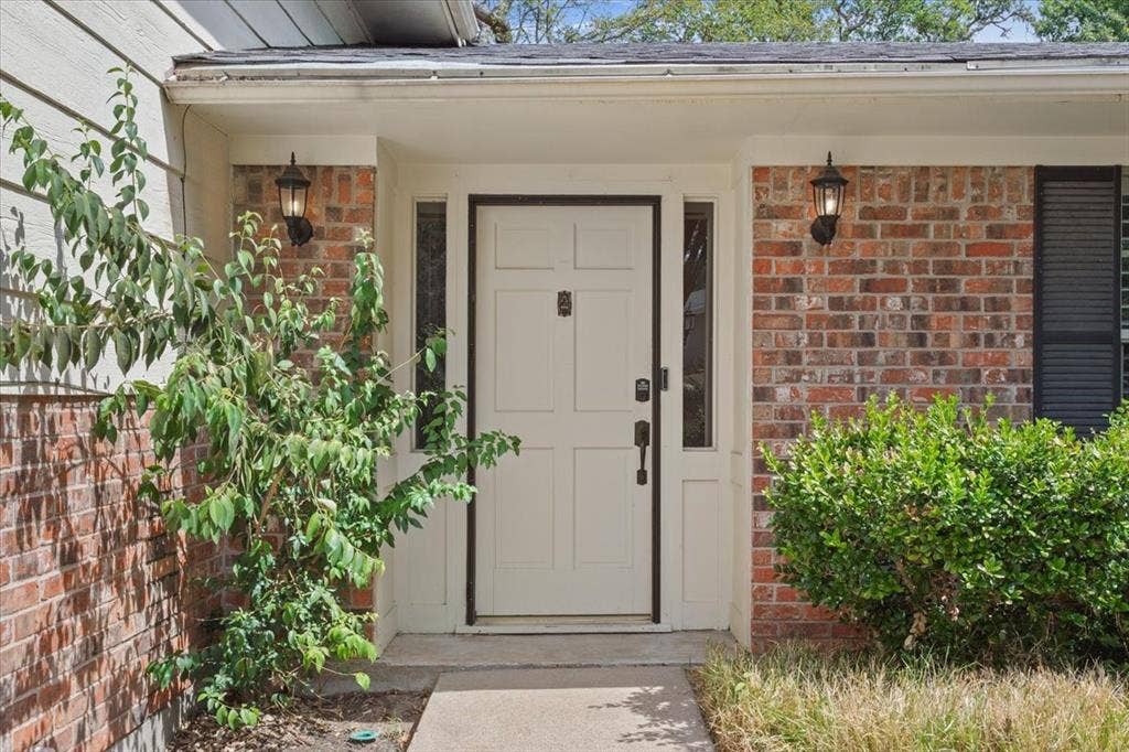 435 ELMWOOD Road, Woodway, TX 76712 435 ELMWOOD Road, Woodway, TX 76712