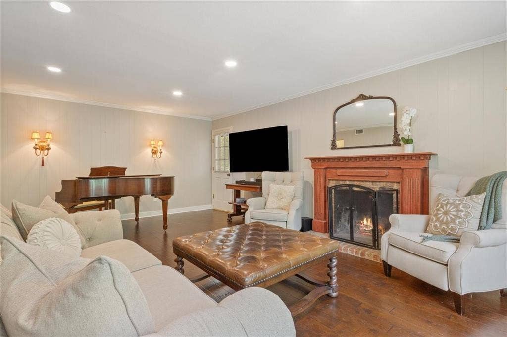 435 ELMWOOD Road, Woodway, TX 76712 435 ELMWOOD Road, Woodway, TX 76712