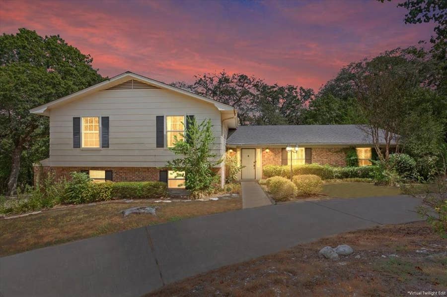 Property photo for 435 ELMWOOD Road, Woodway, TX