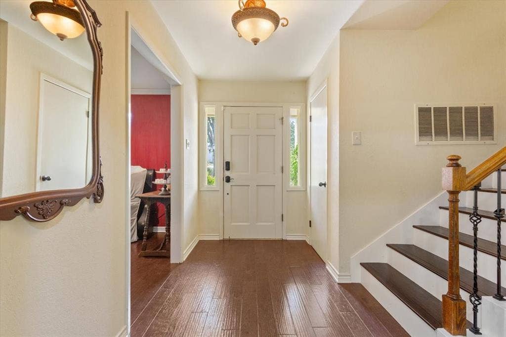 435 ELMWOOD Road, Woodway, TX 76712 435 ELMWOOD Road, Woodway, TX 76712