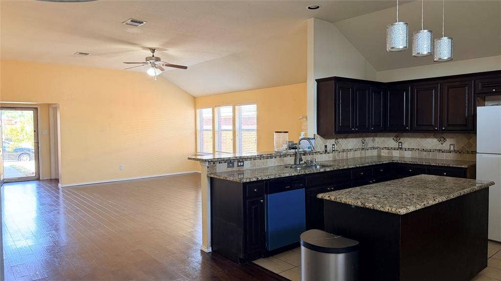 2013 Kingsbrook Trail, Fort Worth, TX 76120 2013 Kingsbrook Trail, Fort Worth, TX 76120