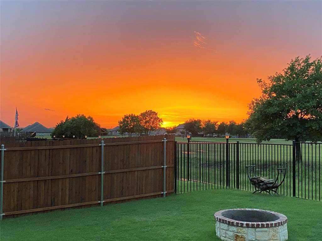 2445 San Marcos Drive, Royse City, TX 75189 2445 San Marcos Drive, Royse City, TX 75189