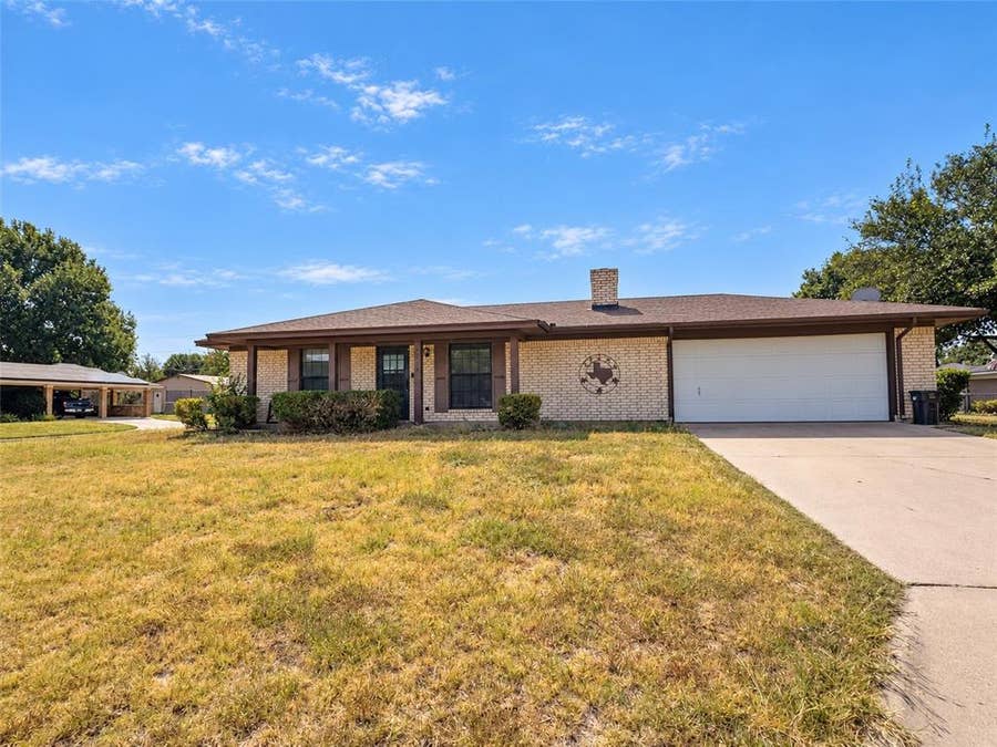 Property photo for 1324 Amherst Street, Burkburnett, TX