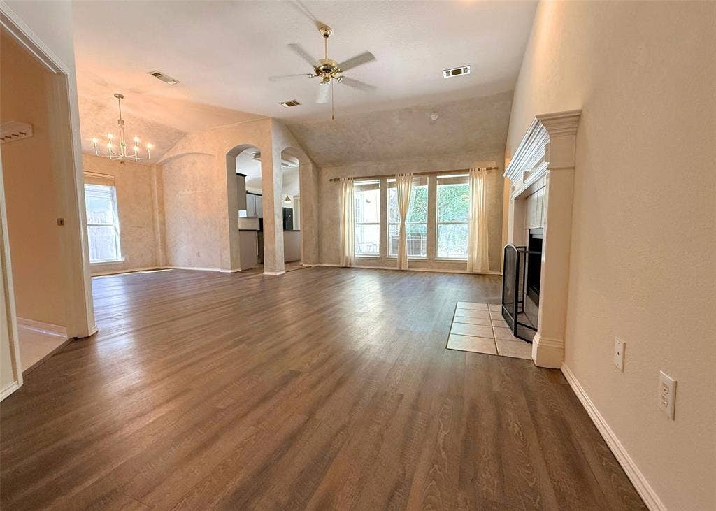 2924 Coventry Lane, McKinney, TX 75069 2924 Coventry Lane, McKinney, TX 75069